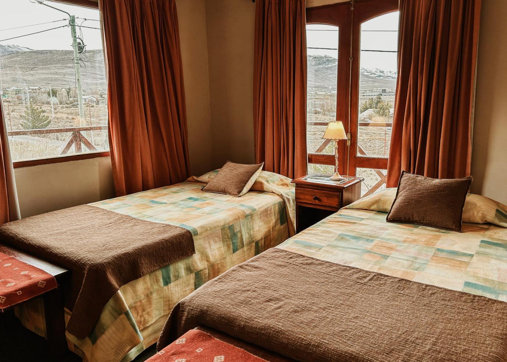 Lupama Hotel El Calafate Phòng bức ảnh