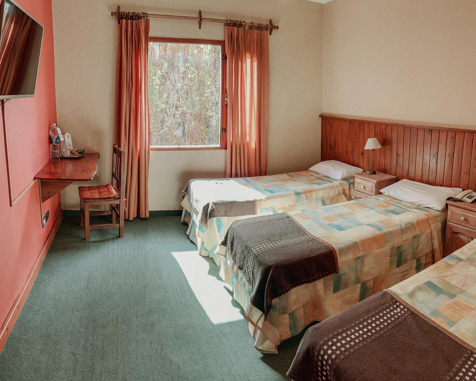 Lupama Hotel El Calafate Phòng bức ảnh