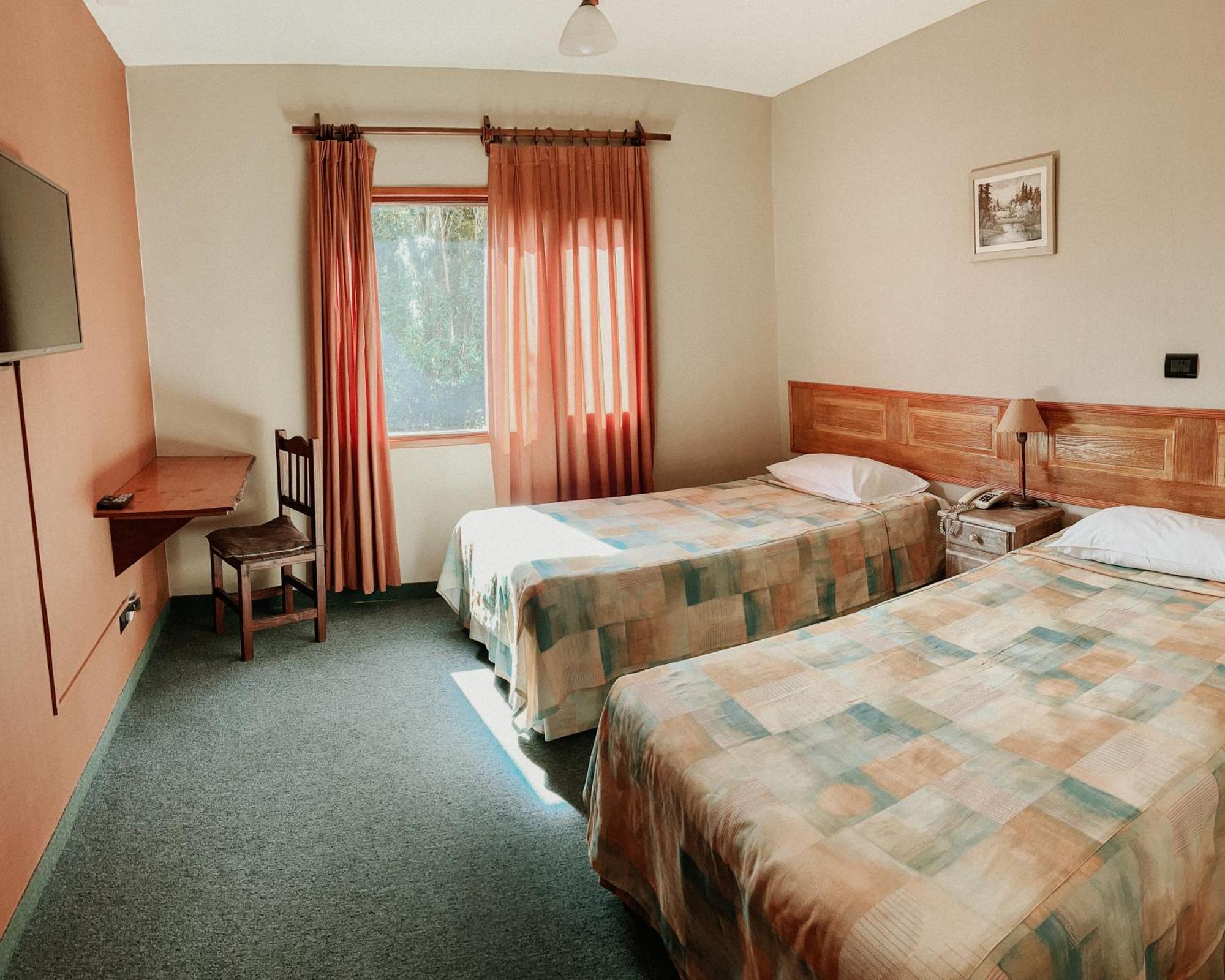 Lupama Hotel El Calafate Phòng bức ảnh